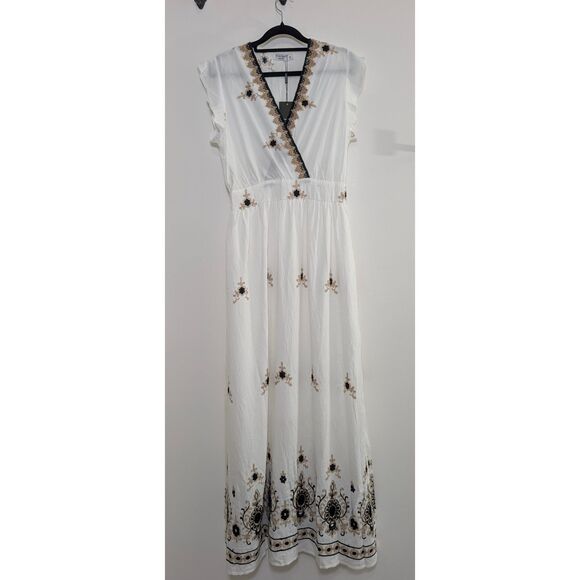 NWT Everlynn White Embroidered Viscose Maxi Dress Boho Resort Medium Folk Art - Picture 6 of 14